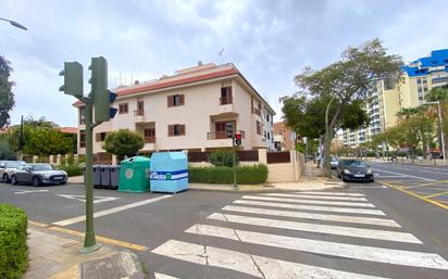 Exterior view of Single-family semi-detached for sale in  Santa Cruz de Tenerife Capital  with Terrace and Balcony