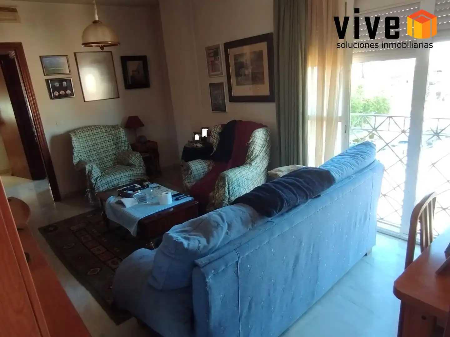 Sala de estar de Piso en venta en Mairena del Aljarafe con Aire acondicionado y Balcón