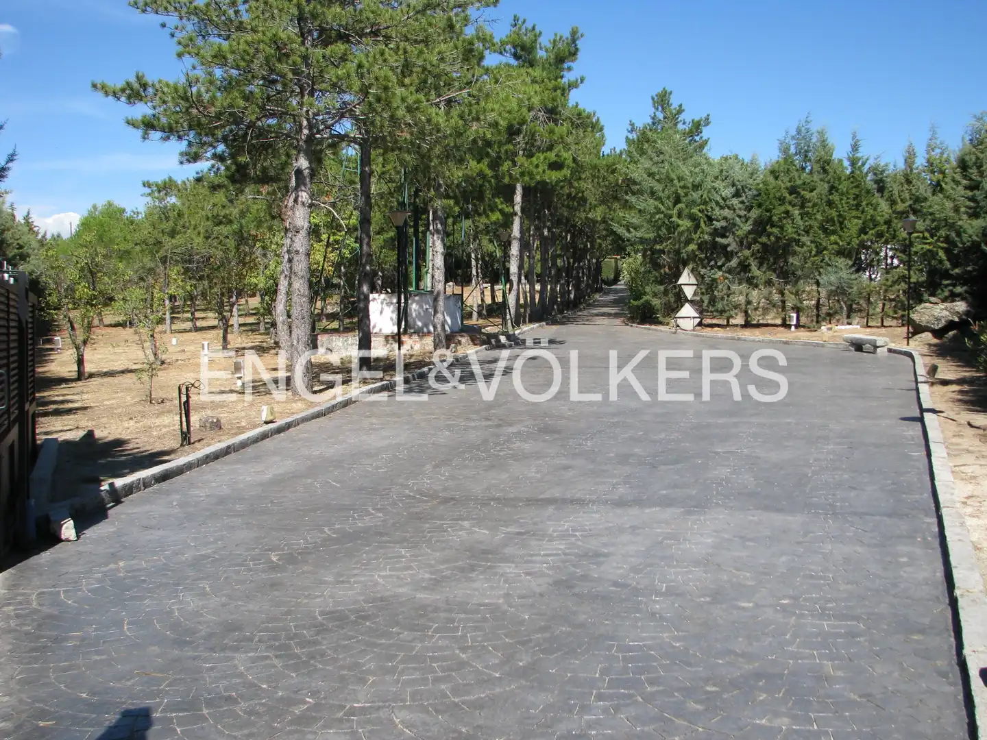 Casa o chalet en venta en Cabanillas de la Sierra con Calefacción, Jardín privado y Piscina