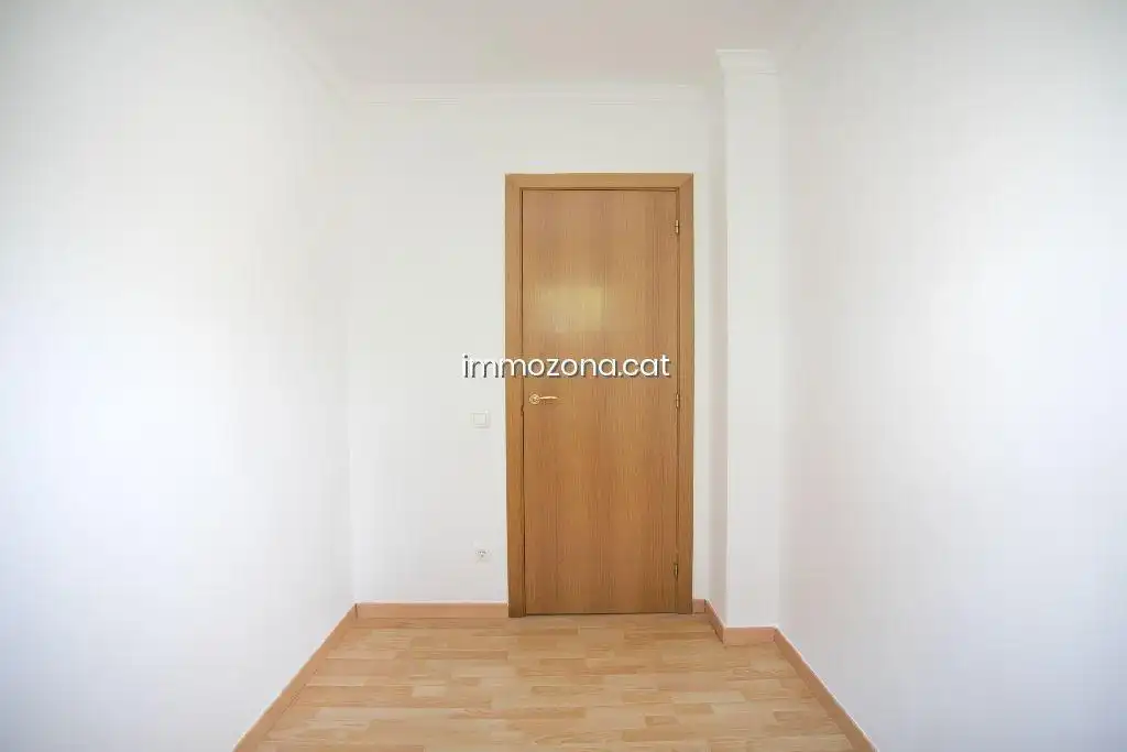Duplexes for sale in Carrer Giralda, Residencial Blanes - Vistamar