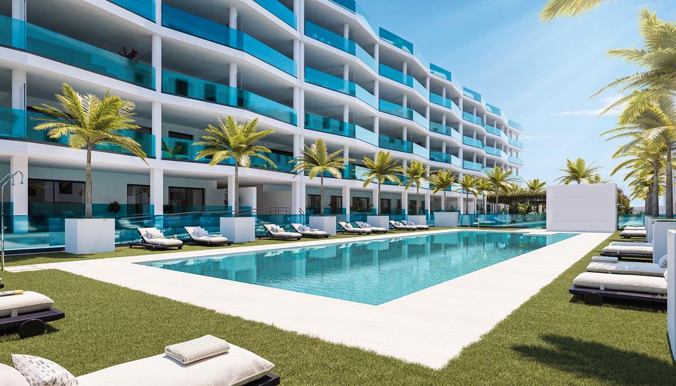 Photo 1 of Flat for sale in Calle Benalmádena, 56, Las Flores, Málaga