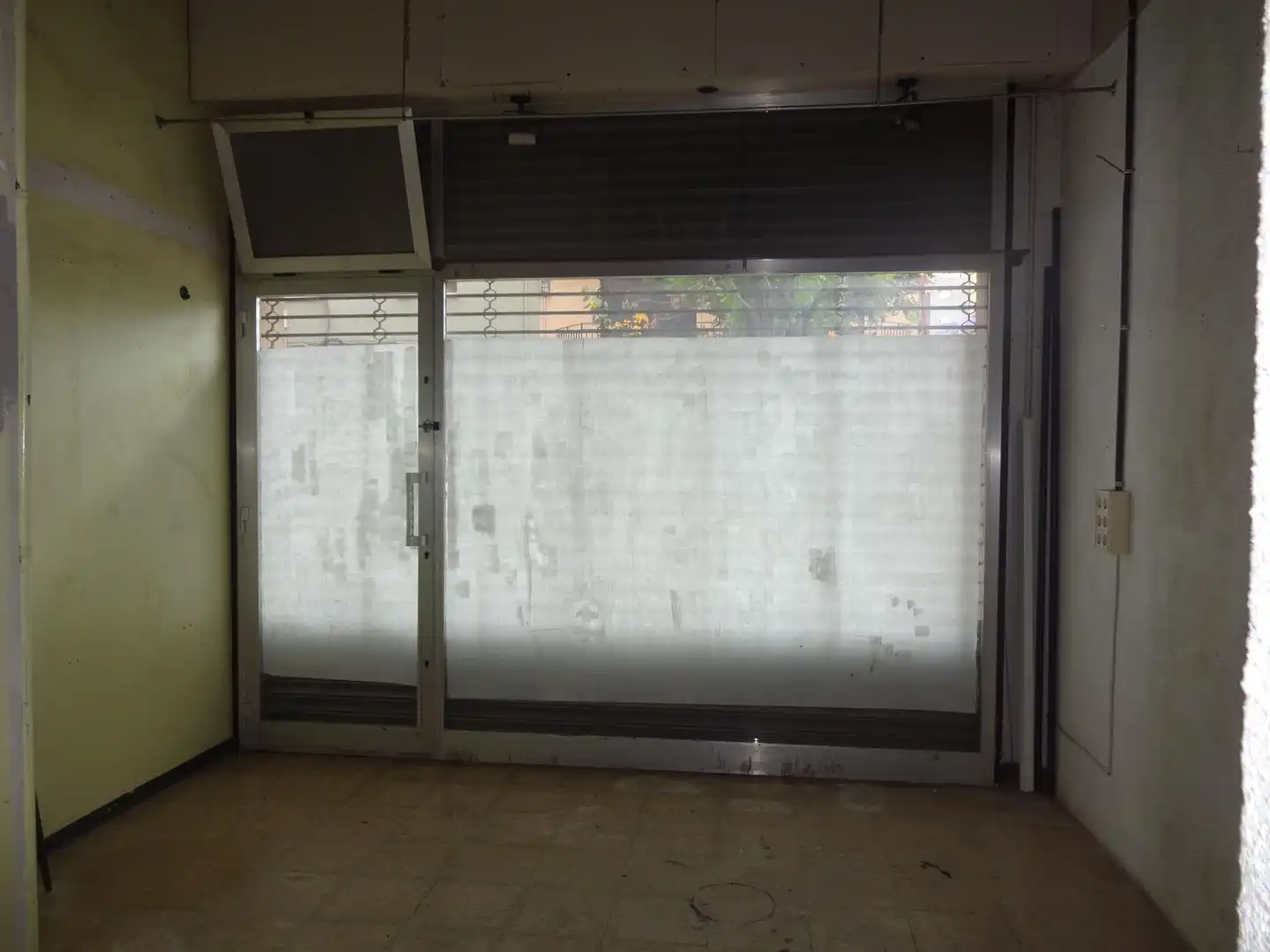 Local comercial en venda a Rocafonda, imagen 2
