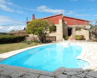 Swimming pool of House or chalet to rent in Colomers  with Air Conditioner and Swimming Pool