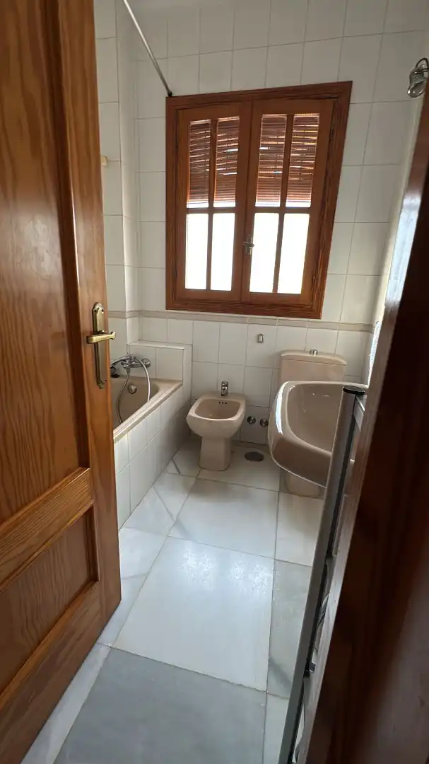 Bathroom of Houses for sale in Roquetas de Mar  with Air Conditioner, Heating and Private garden