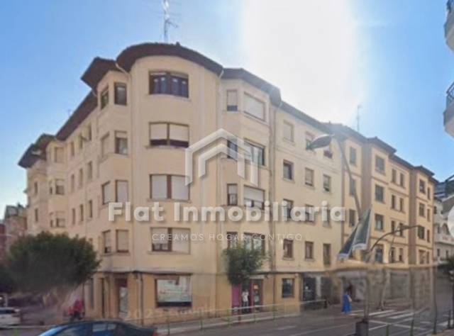 Piso en Venta en Calle de la Ronda en Centro