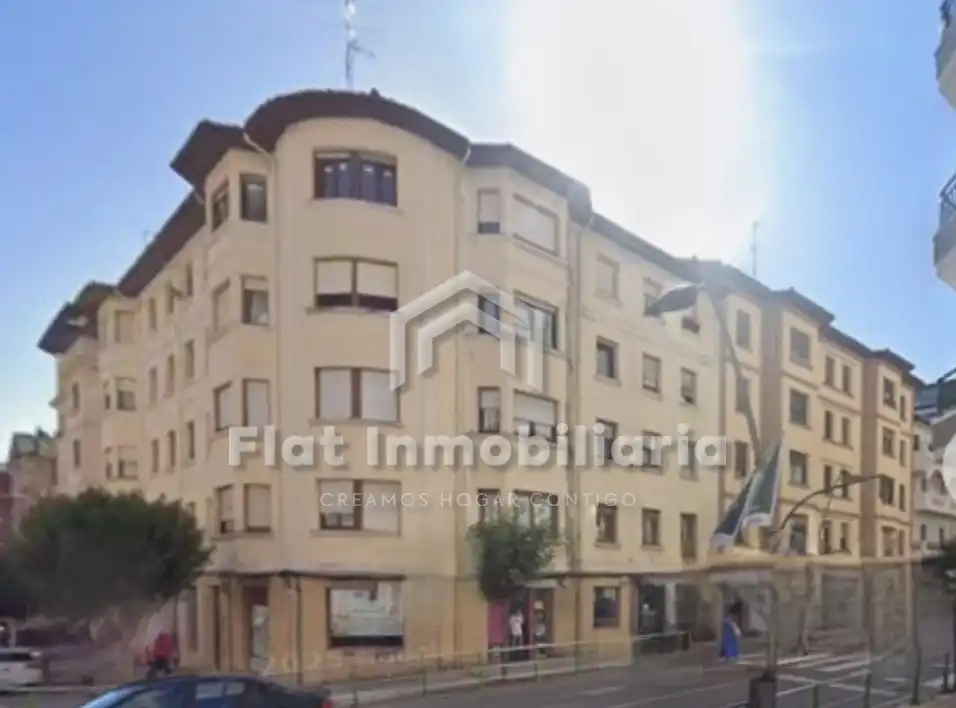 Flat for sale in Calle de la Ronda