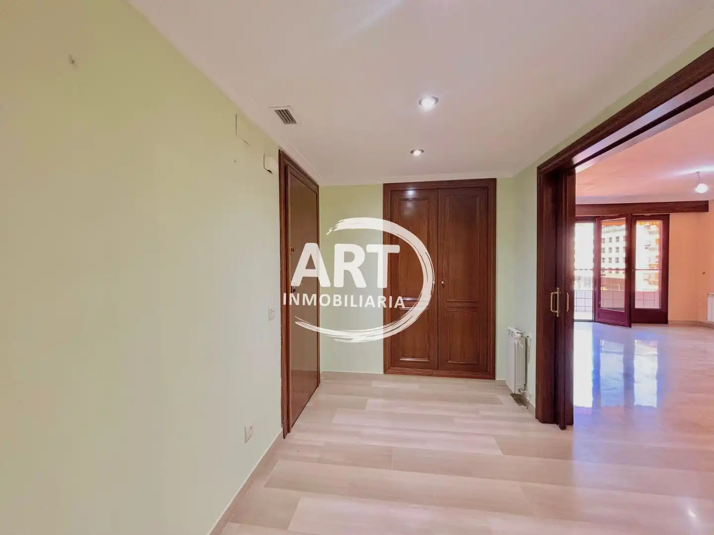 Piso en venta en Valencia con Aire acondicionado, Calefacción y Terraza