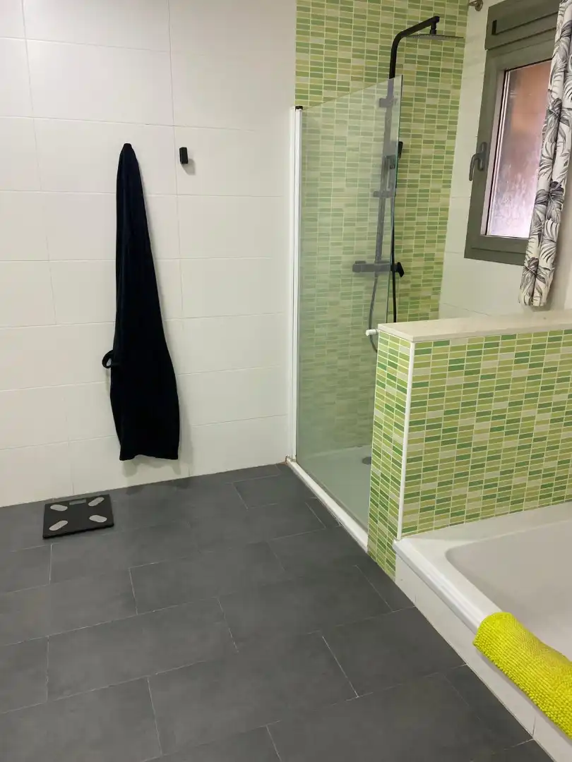 Baño de Casa o chalet en venta en Almansa con Calefacción, Jardín privado y Piscina
