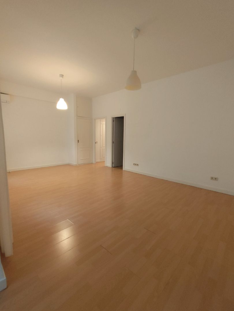 1 hab, 58m² en Castilla, Chamartín,  Madrid Capital - Image 3