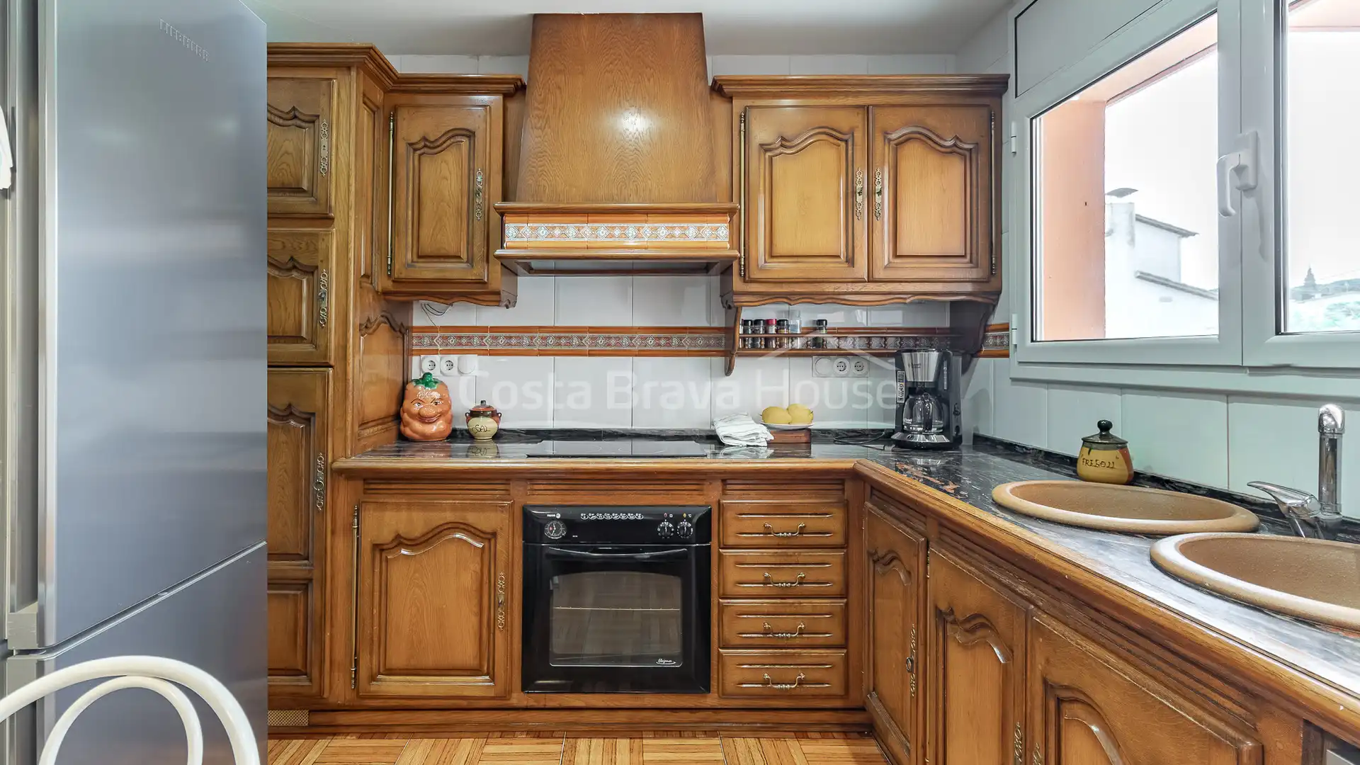 Cocina de Casa o chalet en venta en Calonge i Sant Antoni con Calefacción, Jardín privado y Parquet