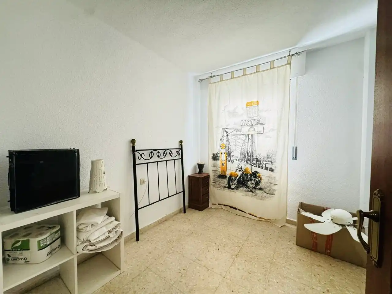Bedroom of Flat for sale in Torrox