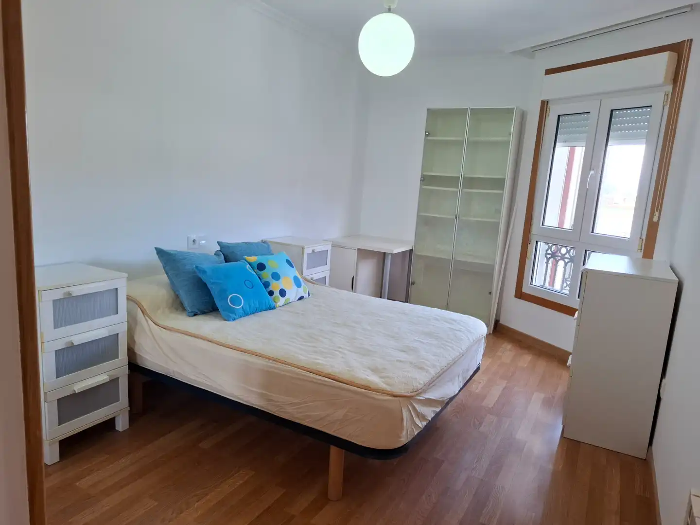 Habitación de Piso en venta en Viveiro, Lugo