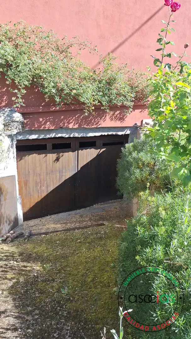 Parking of Houses for sale in Ponferrada  with Heating, Private garden and Terrace