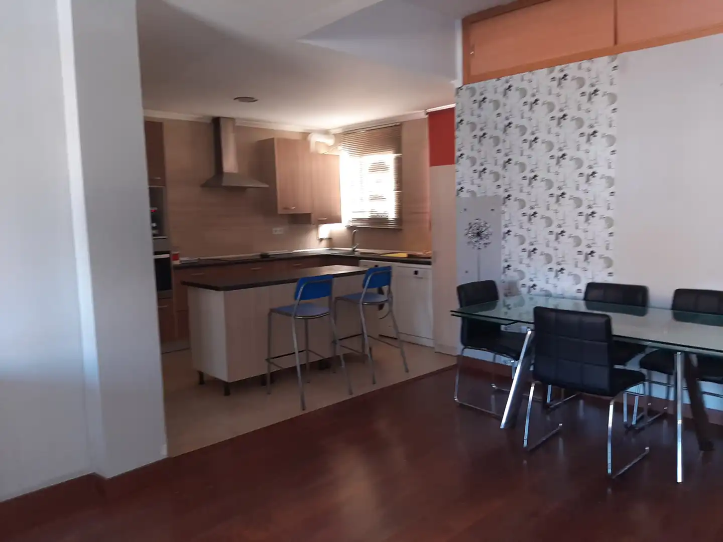 Kitchen of Flat for rent in Valencia  with Air Conditioner, Furnished and Oven