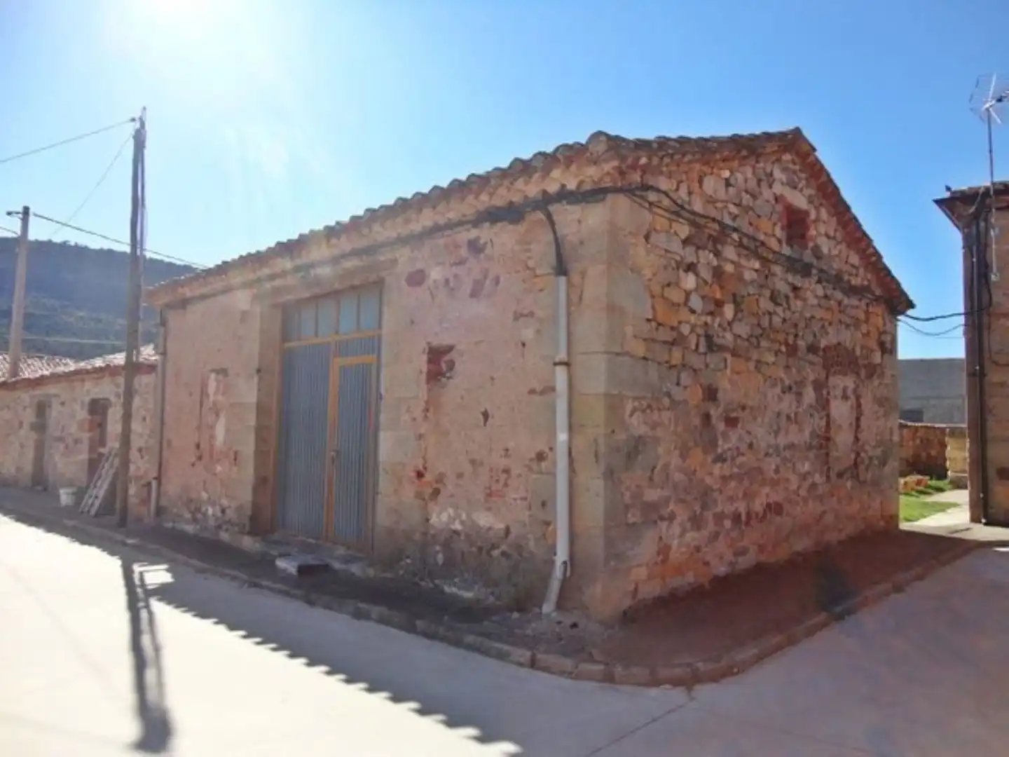 Exterior view of Industrial buildings for sale in Barbadillo del Mercado
