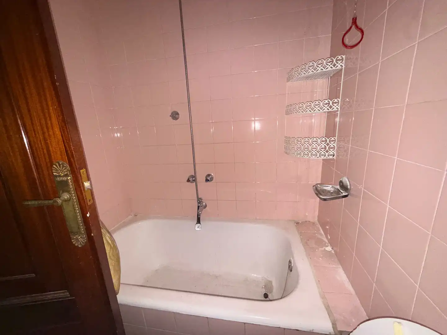 Badezimmer von Wohnung zum Verkauf in Barakaldo  mit Heizung, Abstellraum und Balkon