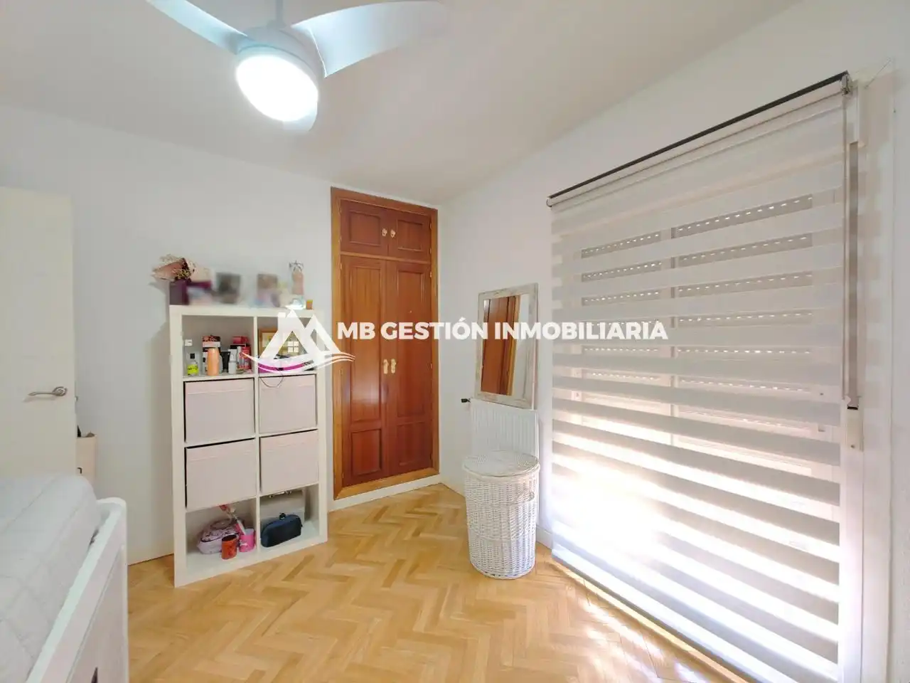 Schlafzimmer von Maisonette zum Verkauf in Fuenlabrada mit Klimaanlage, Heizung und Terrasse
