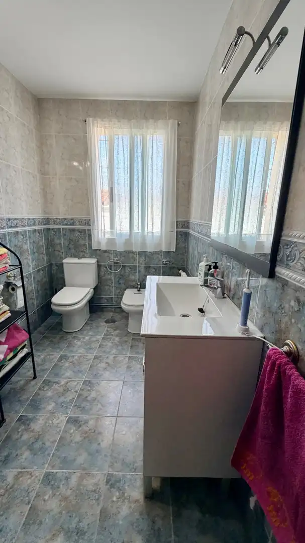 Bany de Casa o xalet en venda en Mugardos amb Calefacció, Terrassa i Traster