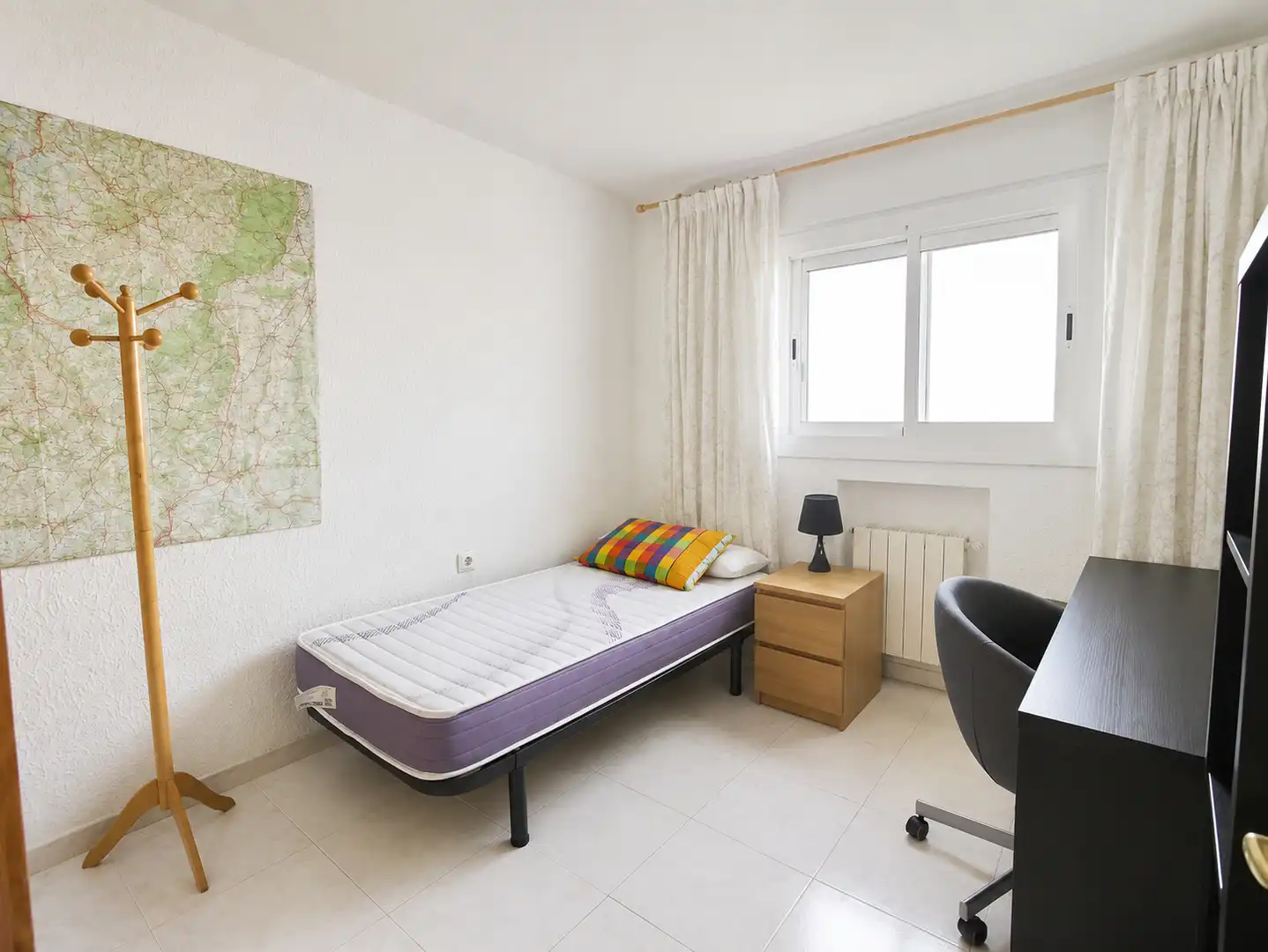 Habitación de Dúplex en venta en Barcelona con Calefacción, Amueblado y Horno