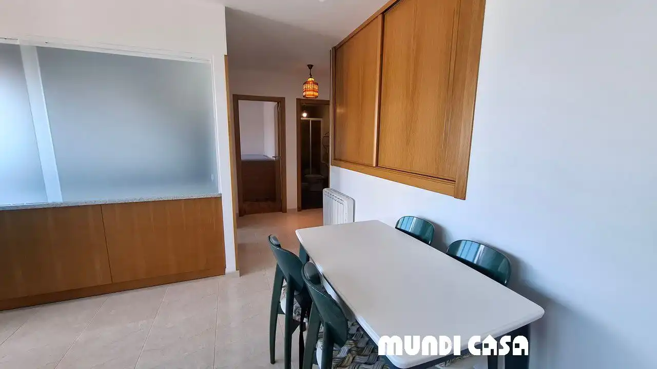 Ático de alquiler en Rianxo con Calefacción, Terraza y Trastero