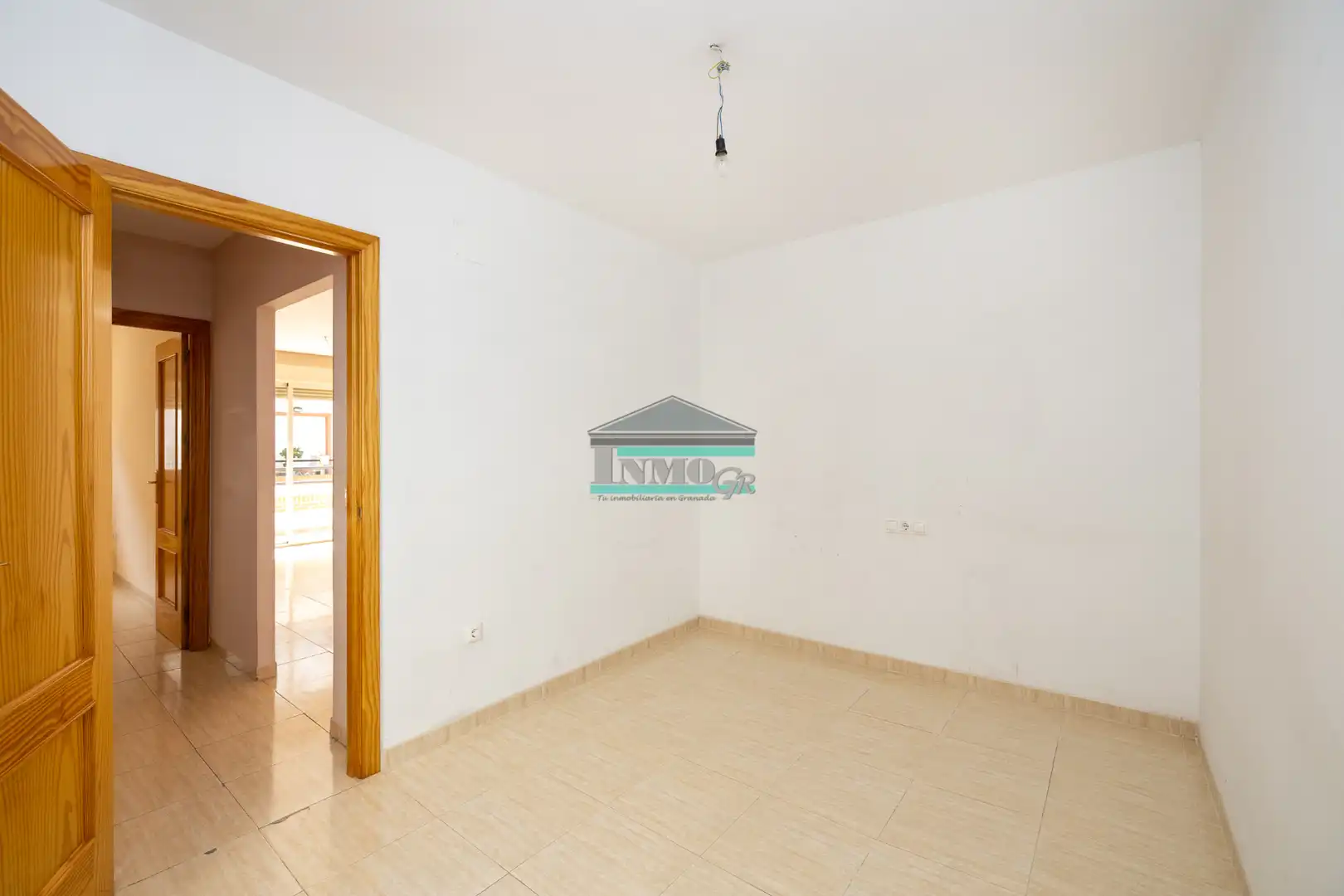 Wohnung zum Verkauf in Armilla mit Heizung, Terrasse und Balkon