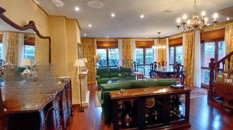 Foto 4 de Casa adosada en venda a Las Arenas, Getxo