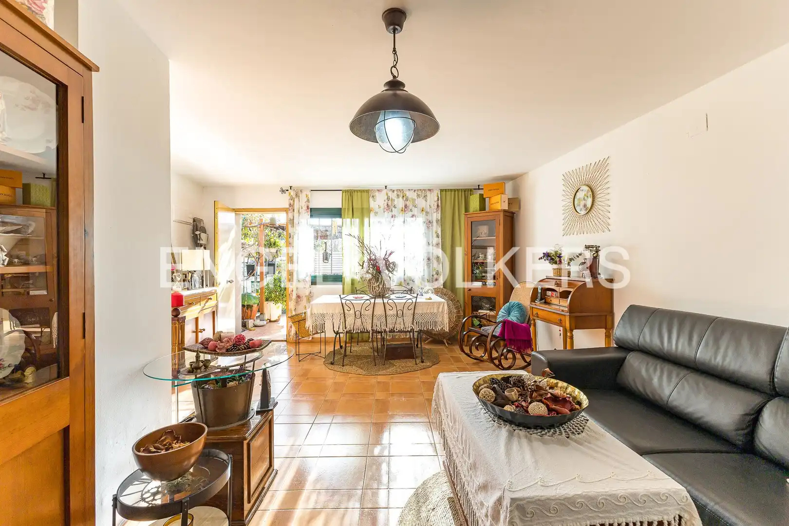 Living room of Houses for sale in Castelldefels  with Air Conditioner, Heating and Terrace