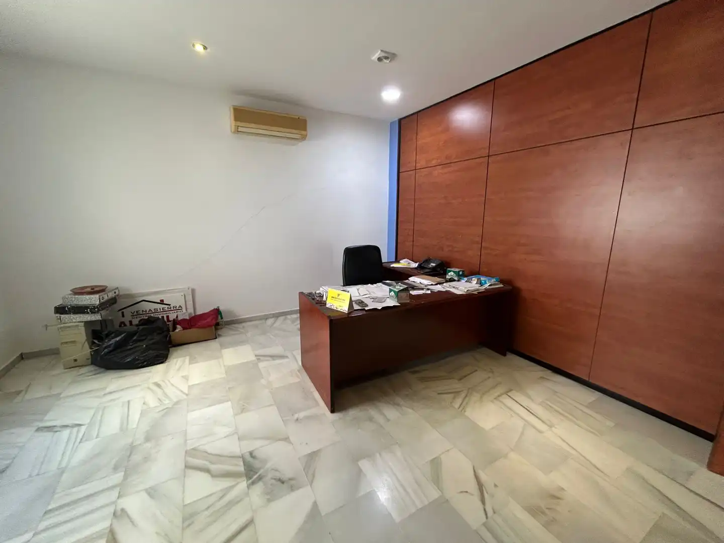 Office for sale in Arcos de la Frontera, Cádiz
