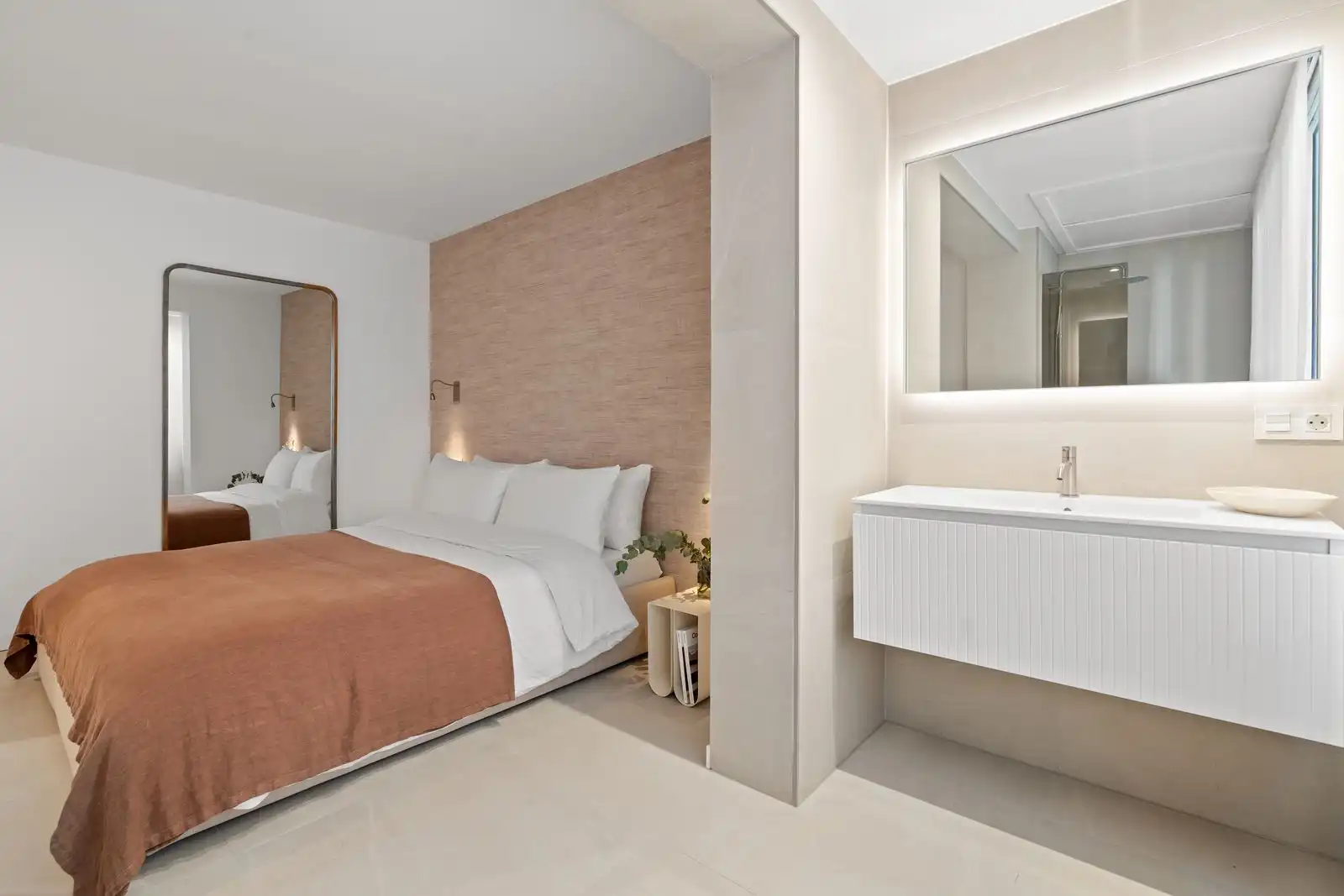 Habitación de Apartamento en venta en Marbella con Terraza, Trastero y Amueblado