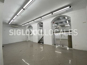 Local comercial en alquiler en TRAFALGAR