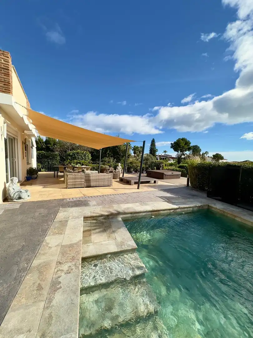 Terrace of Houses for sale in Estepona  with Air Conditioner, Private garden and Terrace