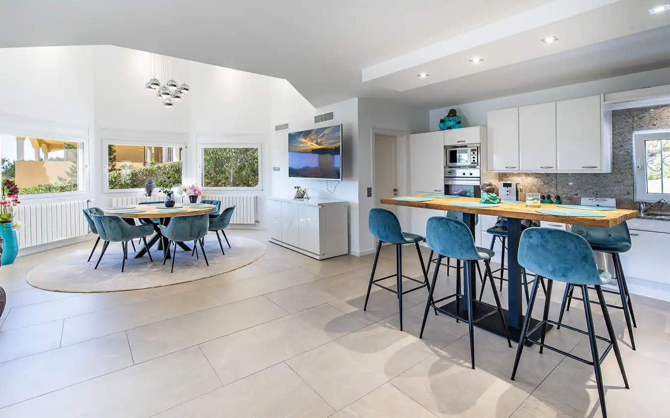 Country homes for sale in Costa de la Calma