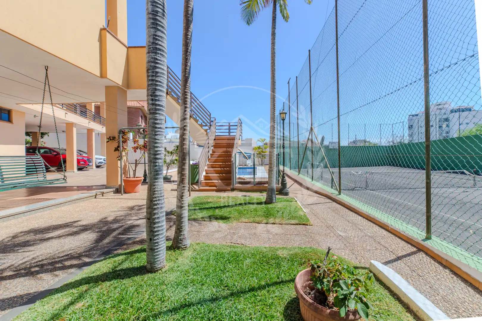 Vista exterior de Casa o xalet en venda en Santa Cruz de Tenerife amb Aire condicionat, Calefacció i Jardí privat