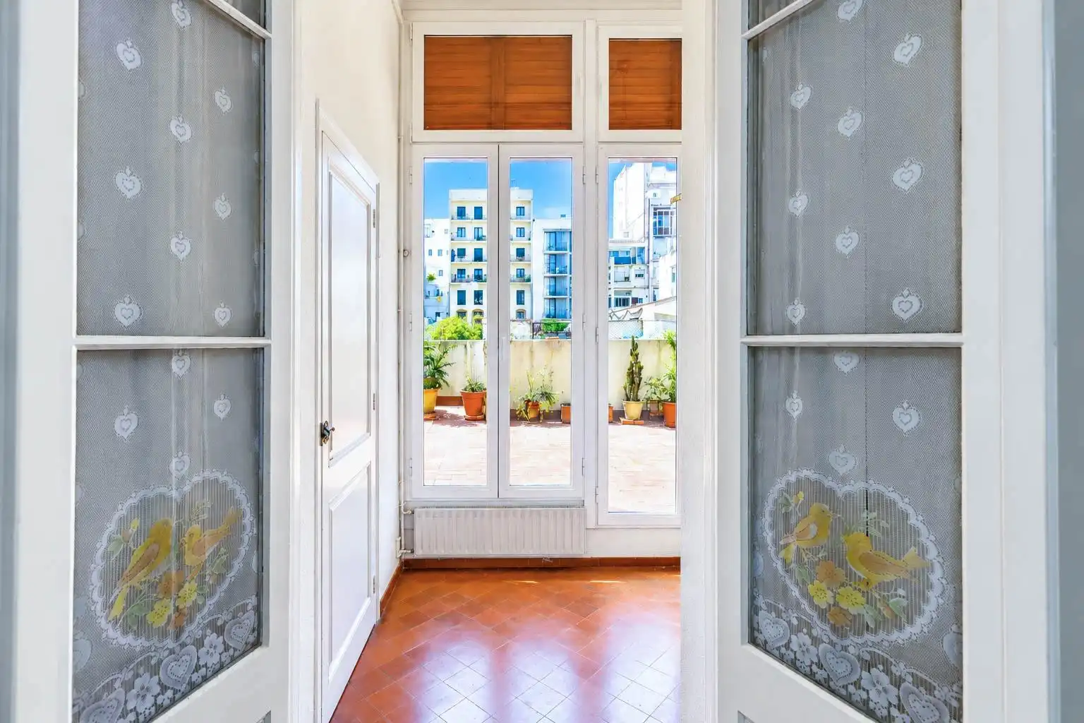 Piso con terraza en venta en Carrer de Bailèn, imagen 11