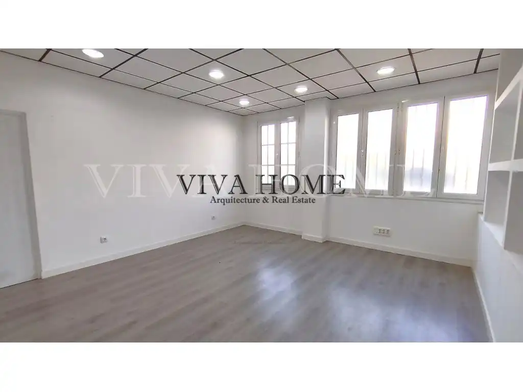 Sala de estar de Local en venta en Arganda del Rey