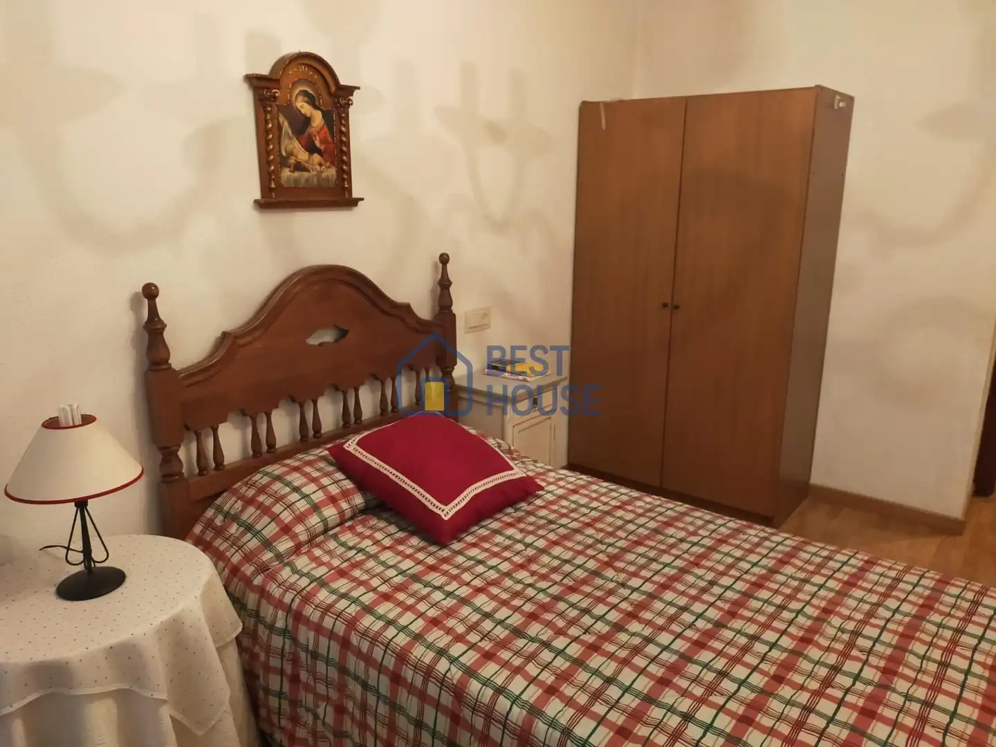 Habitación de Apartamento de alquiler en San Andrés del Rabanedo con Calefacción y Amueblado