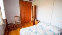 Dormitori de Finca rústica en venda en Trabada amb Jardí privat i Traster
