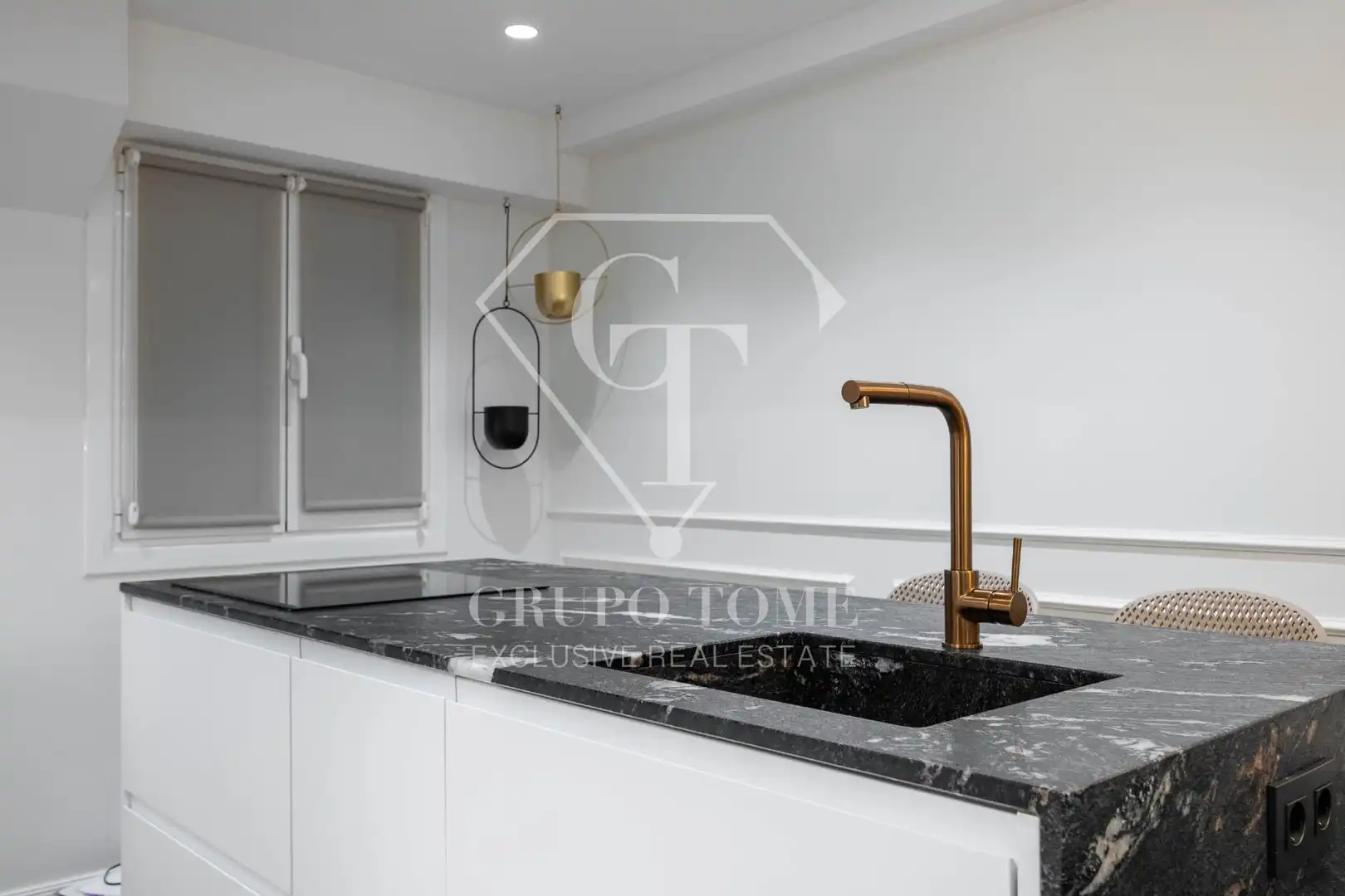 Cocina de Piso en venta en Donostia - San Sebastián  con Calefacción y Balcón