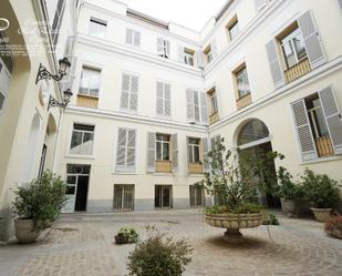 Exterior view of Flat for sale in  Madrid Capital  with Heating, Private garden and Balcony