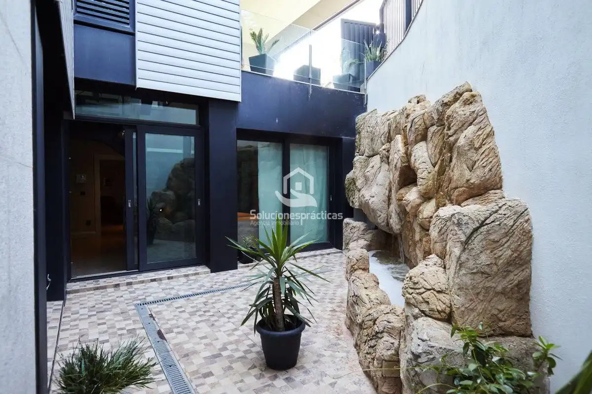 Casa o xalet en venda a Renfe - Bulevar 1ª y 2ª Fase