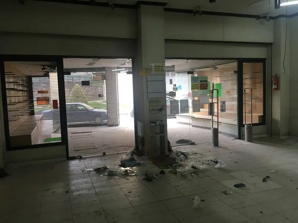 Local comercial en venta en Rúa Montevideo 17, imagen 8