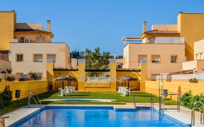 Piscina de Dúplex en venda en Vélez-Málaga amb Aire condicionat, Terrassa i Traster