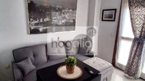 Foto 5 de Estudio de alquiler en Parque Alcosa, Sevilla Capital