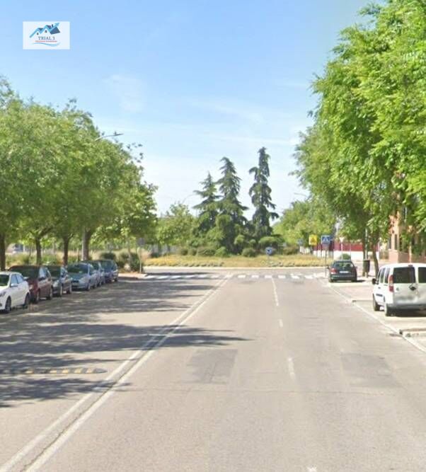 Exterior view of Flat for sale in  Madrid Capital  with Private garden and Community pool