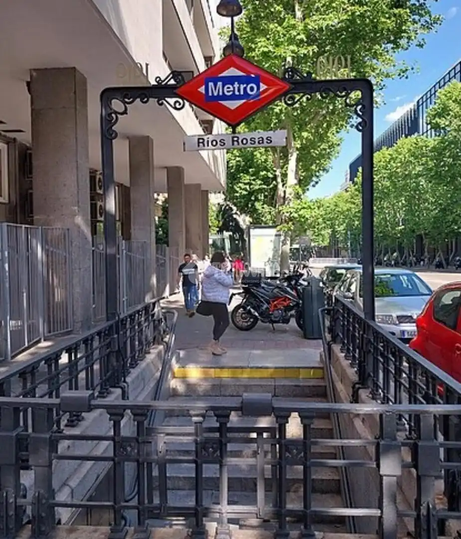 Exterior view of Flat for sale in Madrid  with Air Conditioner, Heating and Storage room