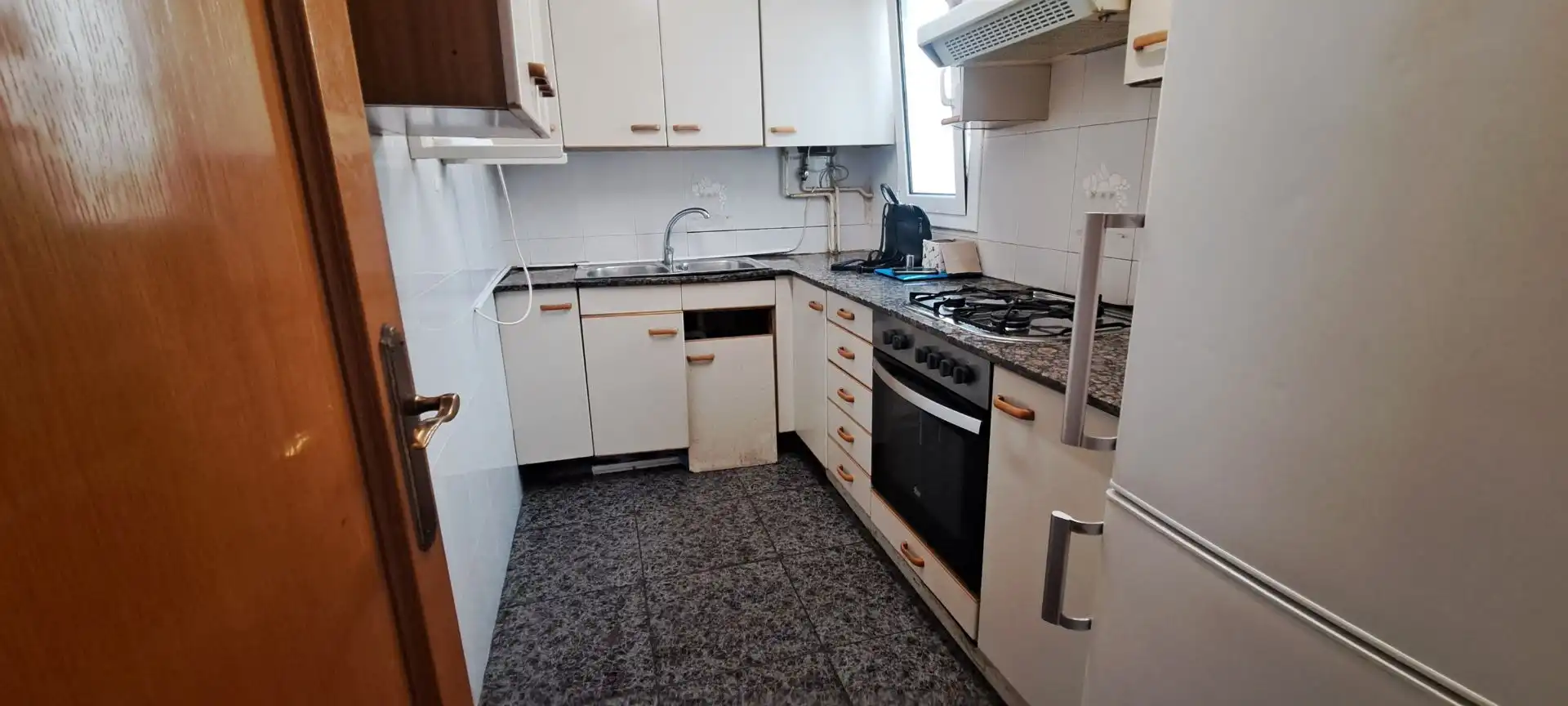 Cocina de Piso en venta en Barberà del Vallès con Calefacción