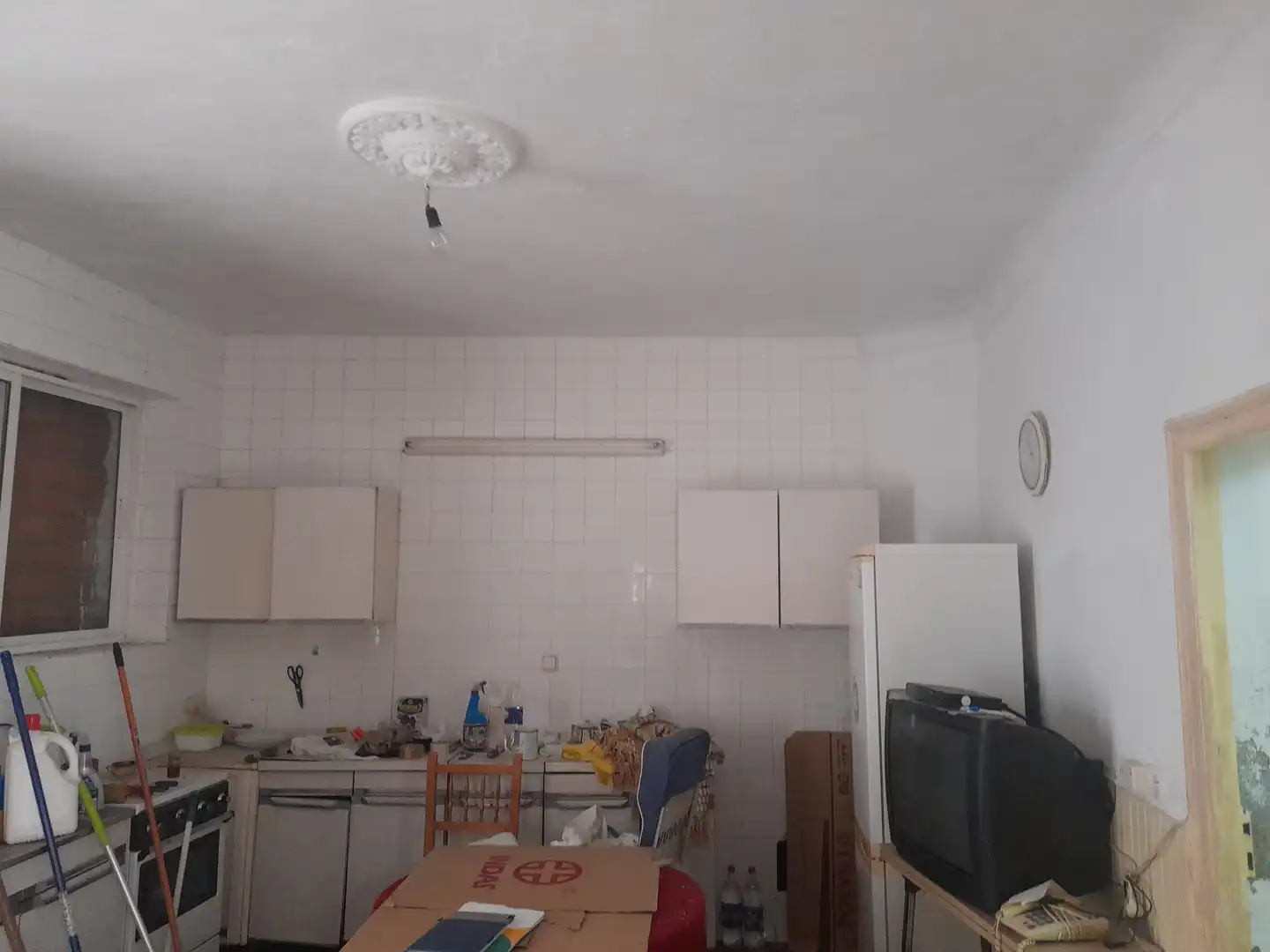 Cuina de Casa o xalet en venda en La Algaba amb Calefacció, Moblat i Rentadora