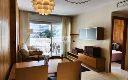 Sala d'estar de Apartament en venda en Blanes amb Aire condicionat, Calefacció i Terrassa