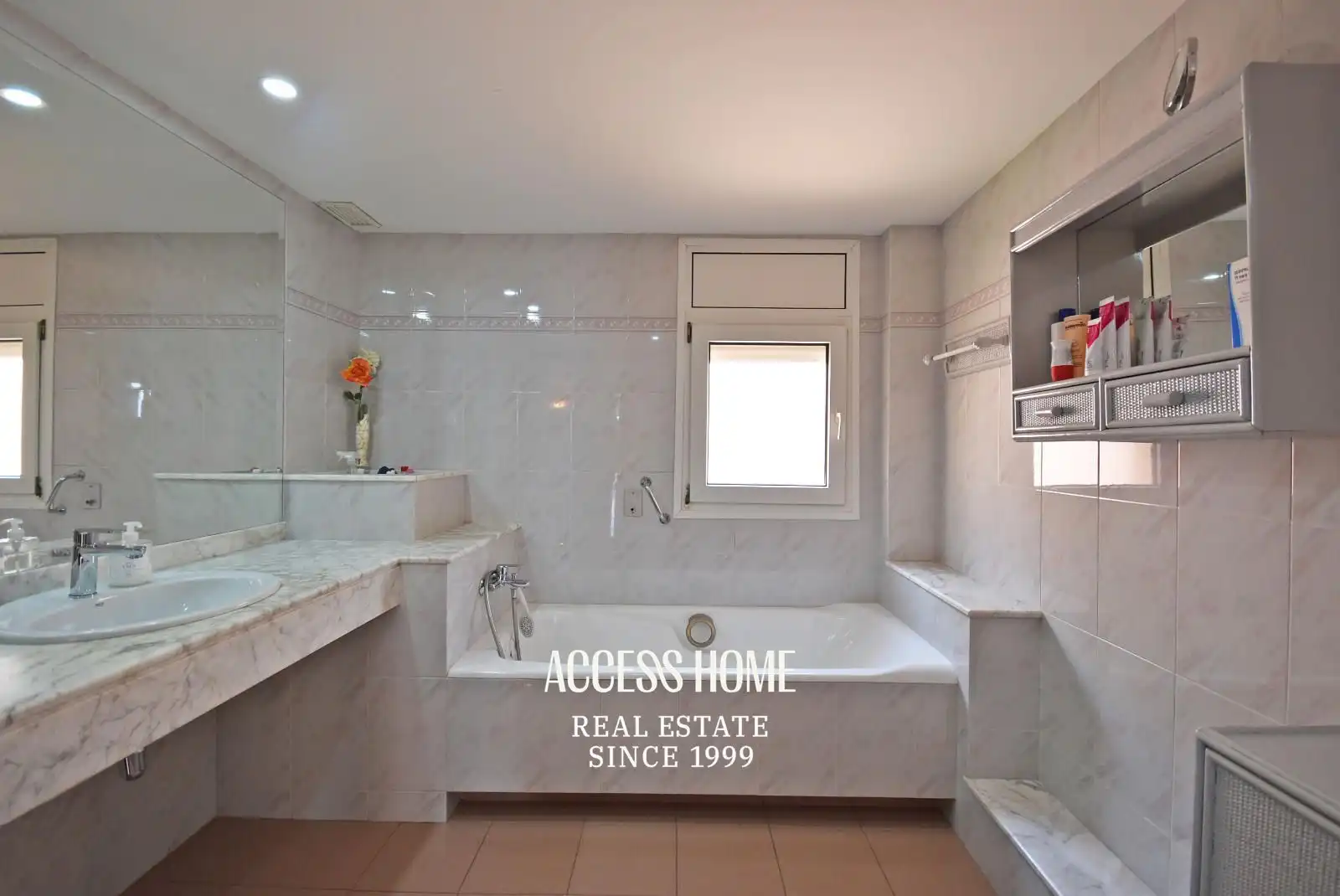 Baño de Casa o chalet en venta en Badalona con Aire acondicionado, Calefacción y Terraza