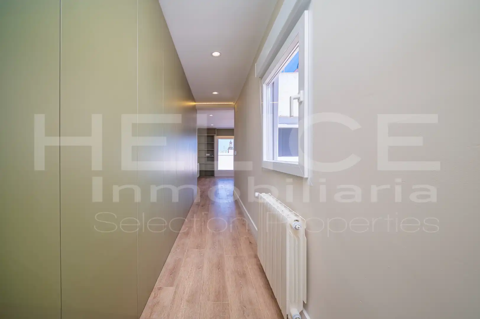 Attic for sale in Barrio de Benicalap
